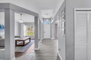 5905 NW Hann Dr, Port Saint Lucie, FL 34986 - Photo 10