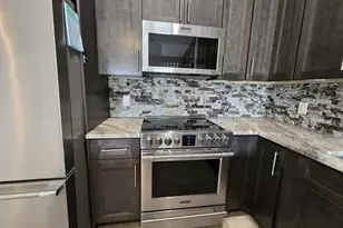 706 Freedom Ct, Deerfield Beach, FL 33442 - Photo 6