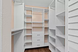 5545 Courtyard Dr, Margate, FL 33063 - Photo 12