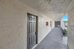 9101 Lime Bay Blvd, Tamarac, FL 33321 - Photo 14