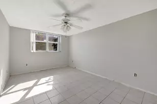 9101 Lime Bay Blvd, Tamarac, FL 33321 - Photo 10
