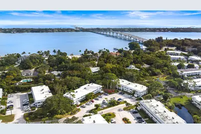 2929 SE Ocean Boulevard #103-2, Stuart, FL 34996 - Photo 18