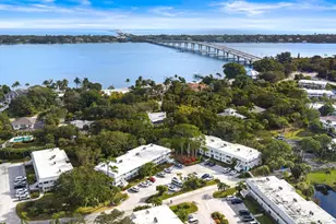 2929 SE Ocean Blvd, Stuart, FL 34996 - Photo 18