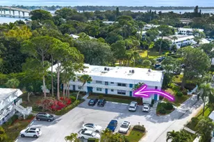 2929 SE Ocean Blvd, Stuart, FL 34996 - Photo 1