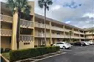 5851 NW 62nd Ave, Tamarac, FL 33319 - Photo 2