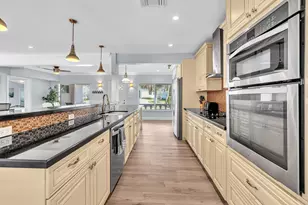 3204 Beacon St, Pompano Beach, FL 33062 - Photo 10