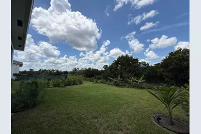187 SE Via Sangro, Port Saint Lucie, FL 34952 - Photo 40