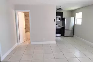 564 Holly Dr, Palm Beach Gardens, FL 33410 - Photo 6