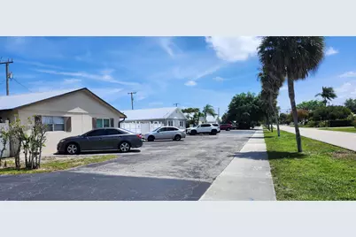 564 Holly Drive #1, Palm Beach Gardens, FL 33410 - Photo 20