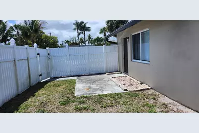 564 Holly Drive #1, Palm Beach Gardens, FL 33410 - Photo 16