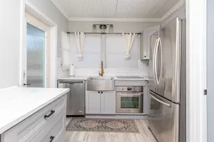 232 SW 12th Ave, Fort Lauderdale, FL 33315 - Photo 2