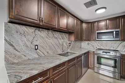 2601 Red Hibiscus Boulevard, Delray Beach, FL 33445 - Photo 10