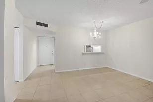 5100 Las Verdes Cir, Delray Beach, FL 33484 - Photo 6