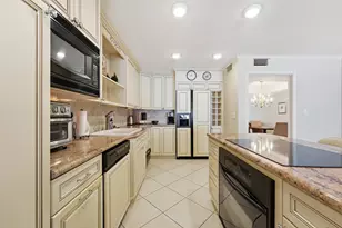 2701 Ocean Dr, Vero Beach, FL 32963 - Photo 20