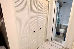 7400 NW 5th Pl, Margate, FL 33063 - Photo 12