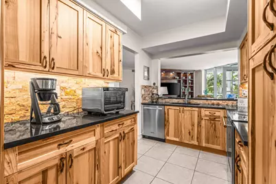 500 SE Mizner Boulevard #A209, Boca Raton, FL 33432 - Photo 8