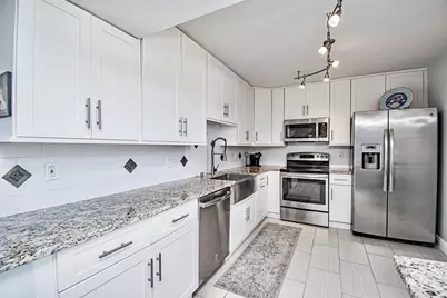 8200 Lakeshore Drive #2010, Hypoluxo, FL 33462 - Photo 10