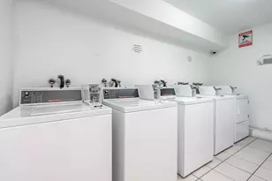 490 NW 20th St, Boca Raton, FL 33431 - Photo 16