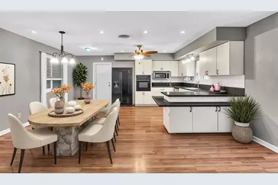 7313 Oakmont Drive, Lake Worth, FL 33467 - Photo 12