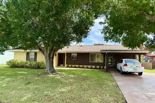 532 SE Brookside Terrace, Port Saint Lucie, FL 34983 - Photo 1