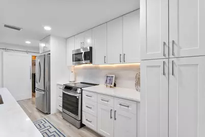 126 Harbor Circle, Delray Beach, FL 33483 - Photo 4