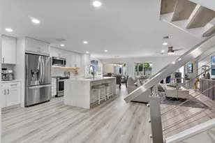 126 Harbor Cir, Delray Beach, FL 33483 - Photo 2