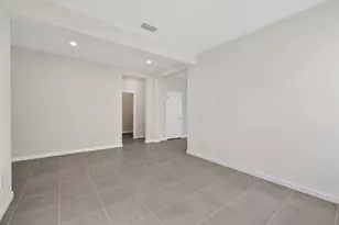 5461 NW Camberly Ct, Port Saint Lucie, FL 34987 - Photo 18