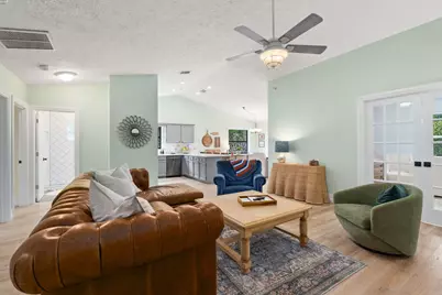 1904 NE Avenida Dracaena, Jensen Beach, FL 34957 - Photo 4
