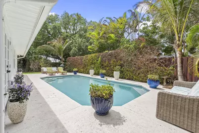 1904 NE Avenida Dracaena, Jensen Beach, FL 34957 - Photo 26