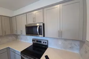 7783 SW Bentley Ln, Stuart, FL 34997 - Photo 8