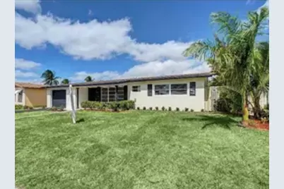 219 SE 13th Street, Deerfield Beach, FL 33441 - Photo 1