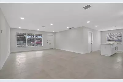 219 SE 13th Street, Deerfield Beach, FL 33441 - Photo 8