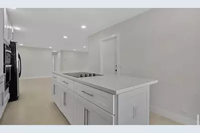 219 SE 13th Street, Deerfield Beach, FL 33441 - Photo 4
