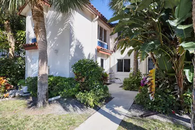 380 NW 67th Street #Apt 101, Boca Raton, FL 33487 - Photo 2