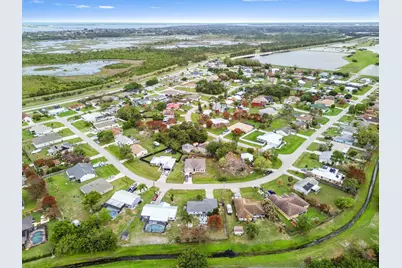 2441 SE University Terrace, Port Saint Lucie, FL 34952 - Photo 22