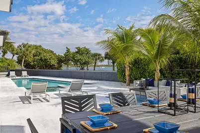 706 Lakeside Circle, North Palm Beach, FL 33408 - Photo 12