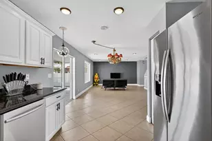 1991 SW Jamesport Dr, Port Saint Lucie, FL 34953 - Photo 16