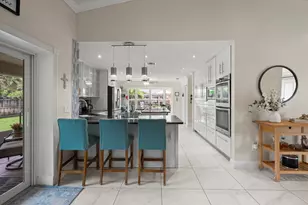 1064 Raintree Ln, Wellington, FL 33414 - Photo 12