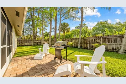 1064 Raintree Lane, Wellington, FL 33414 - Photo 30