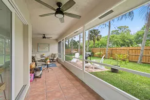 1064 Raintree Ln, Wellington, FL 33414 - Photo 26