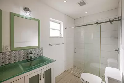 8460 Southampton Drive, Miramar, FL 33025 - Photo 12