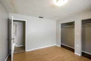 8460 Southampton Dr, Miramar, FL 33025 - Photo 14