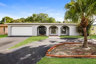 8460 Southampton Dr, Miramar, FL 33025 - Photo 1