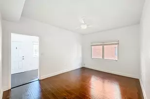 518 Biscayne Dr, West Palm Beach, FL 33401 - Photo 18