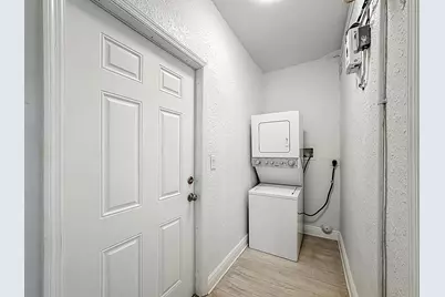 518 Biscayne Drive #C, West Palm Beach, FL 33401 - Photo 4