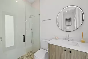 2420 NE 48th St, Lighthouse Point, FL 33064 - Photo 32