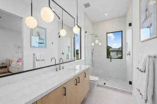 2420 NE 48th St, Lighthouse Point, FL 33064 - Photo 24