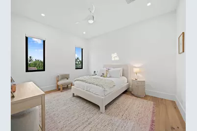 2420 NE 48th Street, Lighthouse Point, FL 33064 - Photo 24