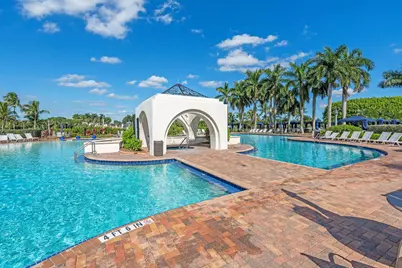 9723 Phipps Lane, Wellington, FL 33414 - Photo 46