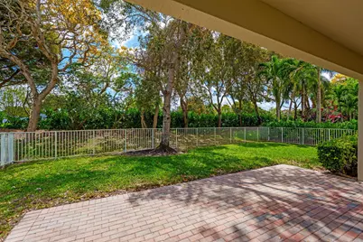 9723 Phipps Lane, Wellington, FL 33414 - Photo 36